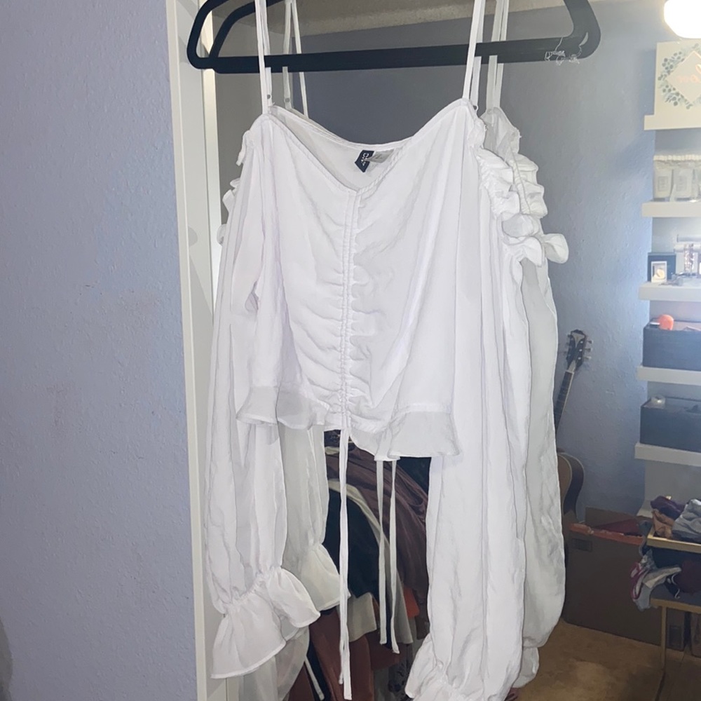 Flowy white top